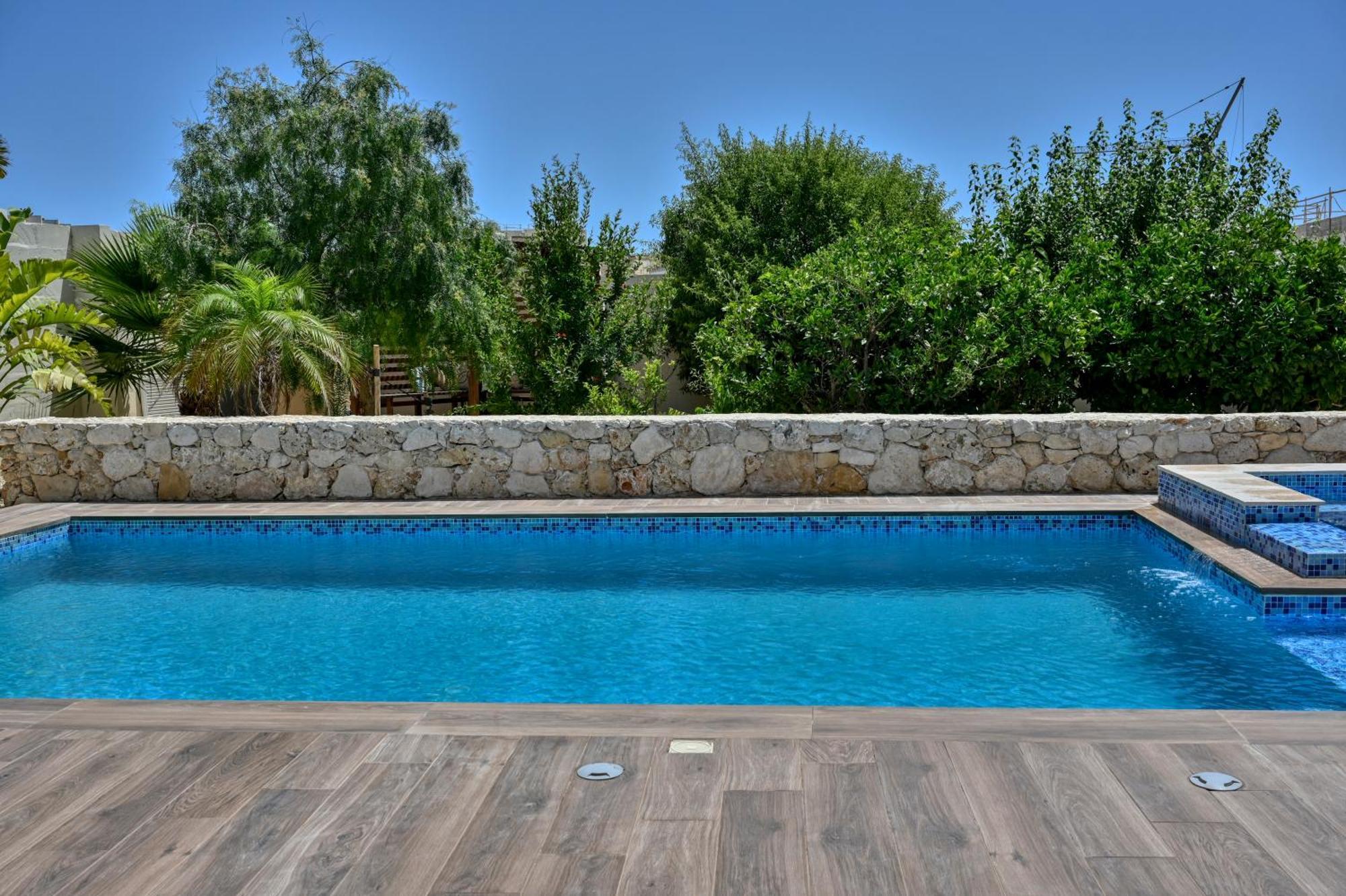 Ta Benna Villa กฮาจ์นซีเลม ภายนอก รูปภาพ
